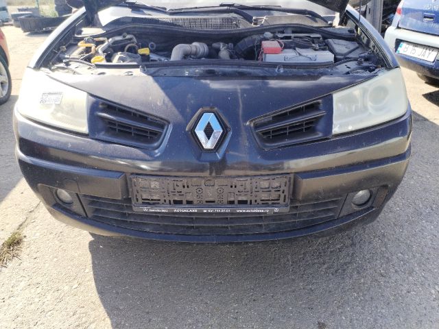 bontott RENAULT MEGANE II Első Lökhárító (Részeivel)