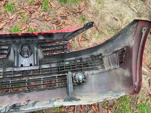 bontott RENAULT MEGANE II Első Lökhárító (Részeivel)