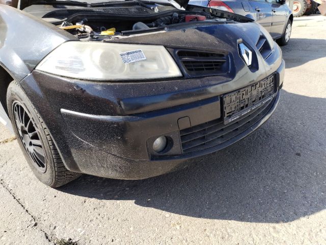 bontott RENAULT MEGANE II Első Lökhárító (Részeivel)