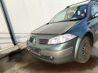 bontott RENAULT MEGANE II Első Lökhárító (Részeivel)