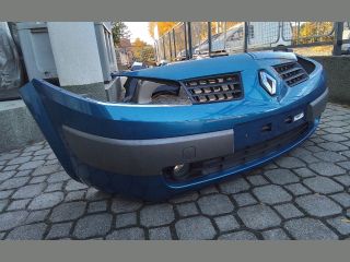 bontott RENAULT MEGANE II Első Lökhárító (Részeivel)