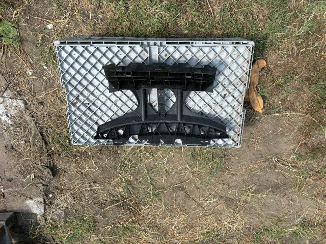 bontott RENAULT MEGANE II Első Lökhárító Tartó Felső