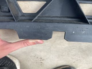 bontott RENAULT MEGANE II Első Lökhárító Tartó Felső