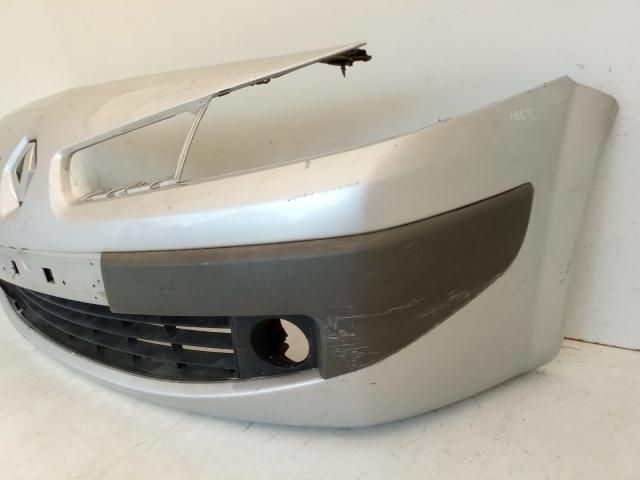 bontott RENAULT MEGANE II Első Lökhárító (Üresen)