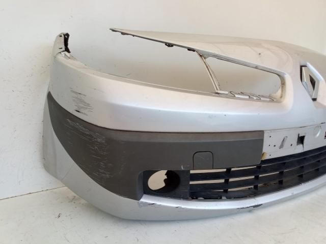 bontott RENAULT MEGANE II Első Lökhárító (Üresen)