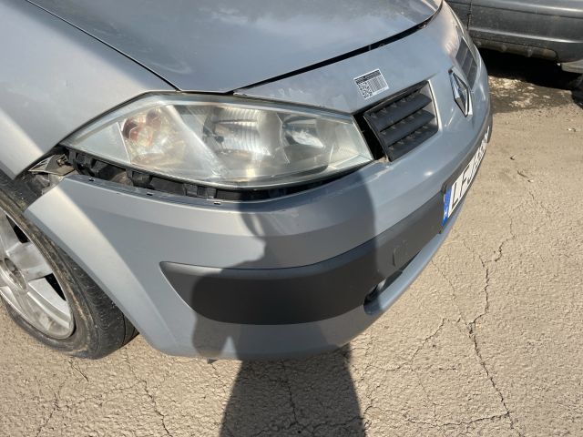 bontott RENAULT MEGANE II Első Lökhárító (Üresen)