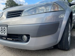 bontott RENAULT MEGANE II Első Lökhárító (Üresen)