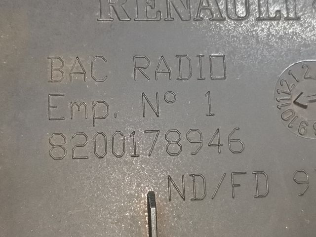 bontott RENAULT MEGANE II Első Tároló Rekesz