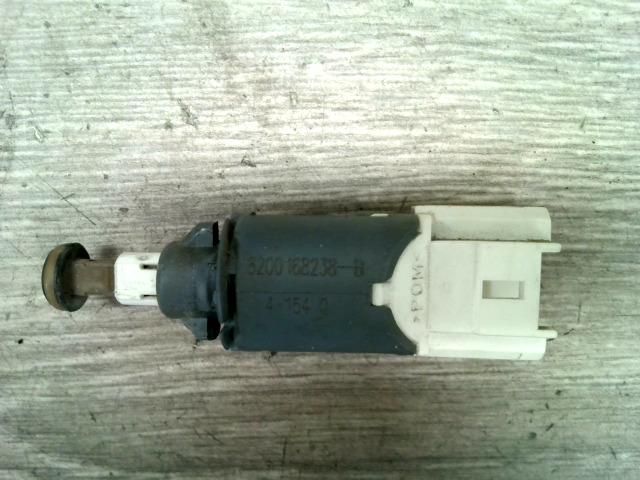 bontott RENAULT MEGANE II Fék Pedál Kapcsoló