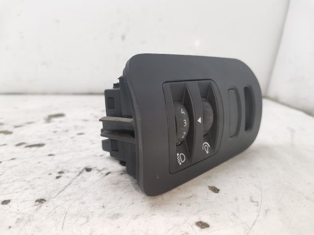 bontott RENAULT MEGANE II Fényszórómagasság Állító Kapcsoló