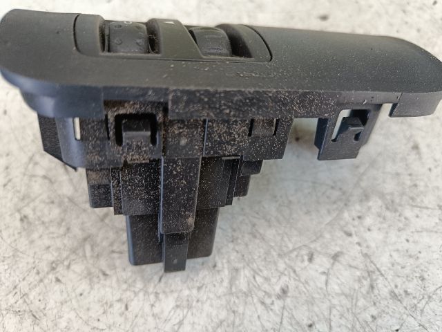 bontott RENAULT MEGANE II Fényszórómagasság Állító Kapcsoló