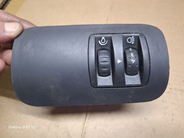 bontott RENAULT MEGANE II Fényszórómagasság Állító Kapcsoló