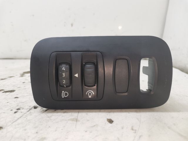 bontott RENAULT MEGANE II Fényszórómagasság Állító Kapcsoló