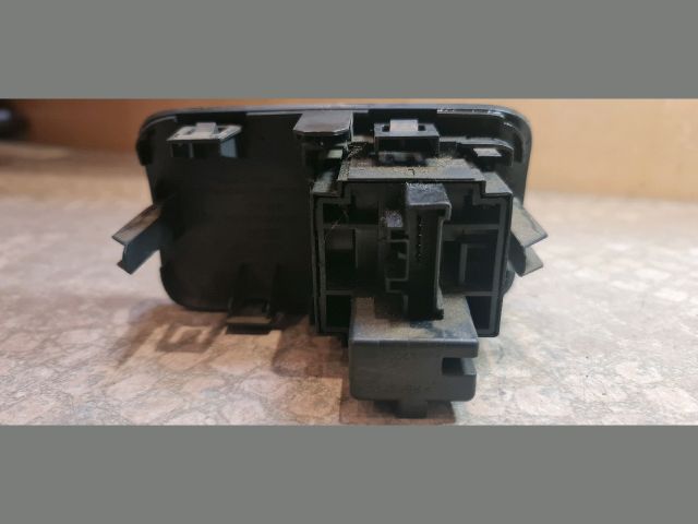 bontott RENAULT MEGANE II Fényszórómagasság Állító Kapcsoló