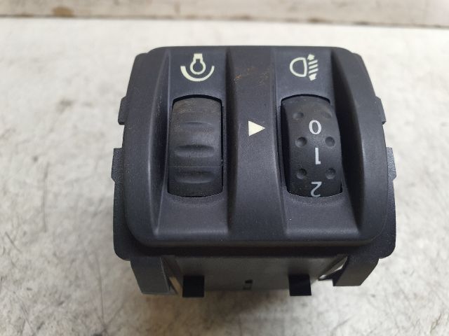 bontott RENAULT MEGANE II Fényszórómagasság Állító Kapcsoló