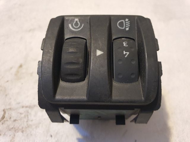 bontott RENAULT MEGANE II Fényszórómagasság Állító Kapcsoló