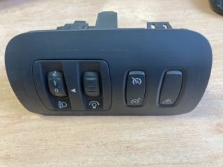 bontott RENAULT MEGANE II Fényszórómagasság Állító Kapcsoló