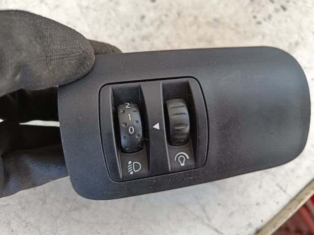 bontott RENAULT MEGANE II Fényszórómagasság Állító Kapcsoló