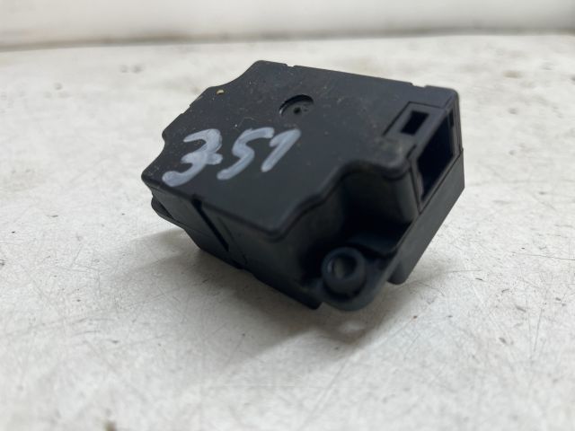 bontott RENAULT MEGANE II Fűtés Állító Motor