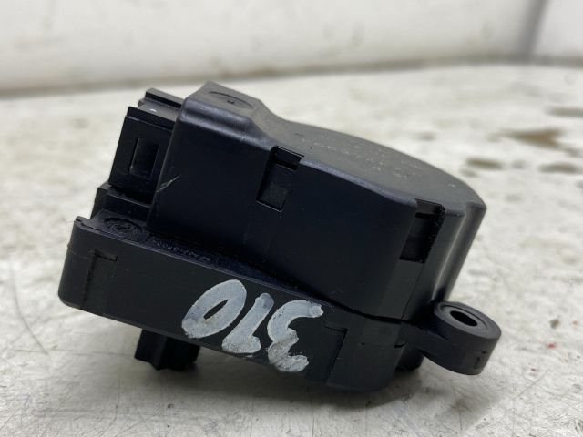 bontott RENAULT MEGANE II Fűtés Állító Motor