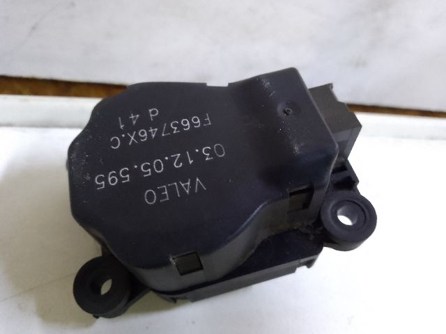 bontott RENAULT MEGANE II Fűtés Állító Motor