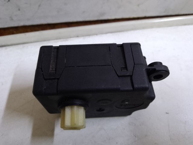 bontott RENAULT MEGANE II Fűtés Állító Motor