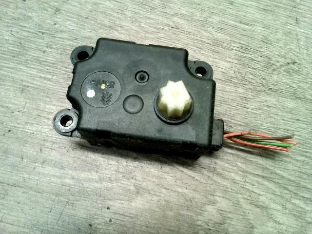 bontott RENAULT MEGANE II Fűtés Állító Motor