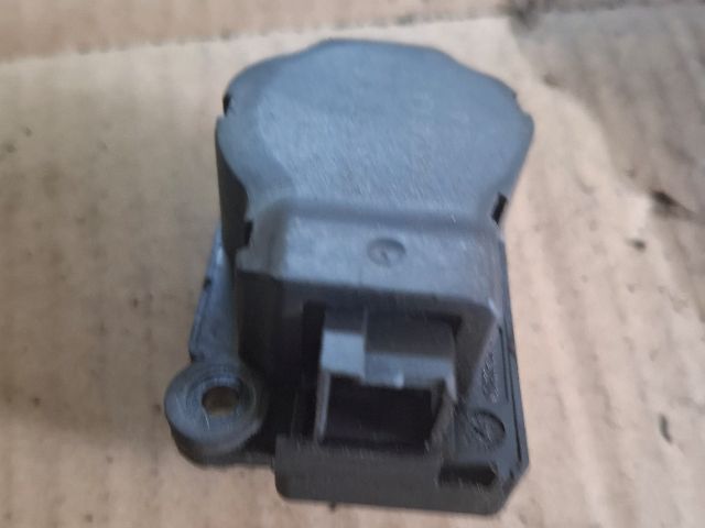 bontott RENAULT MEGANE II Fűtés Állító Motor