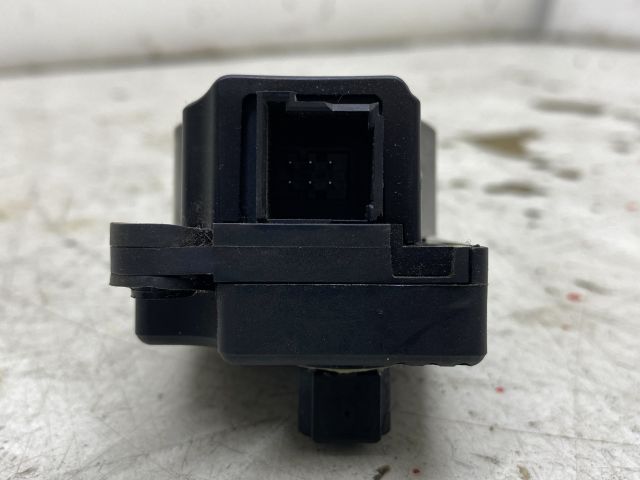 bontott RENAULT MEGANE II Fűtés Állító Motor