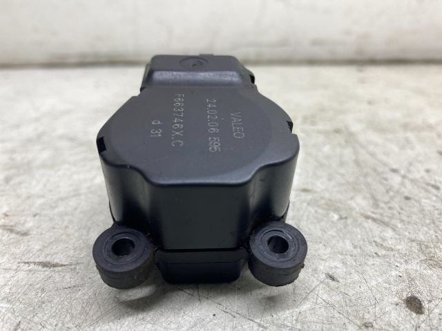 bontott RENAULT MEGANE II Fűtés Állító Motor