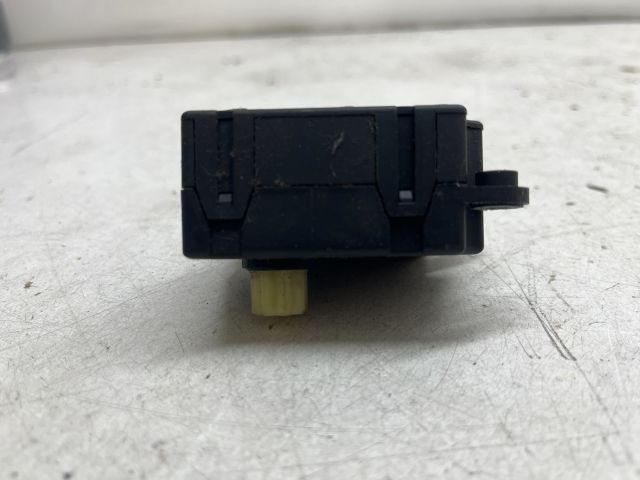 bontott RENAULT MEGANE II Fűtés Állító Motor