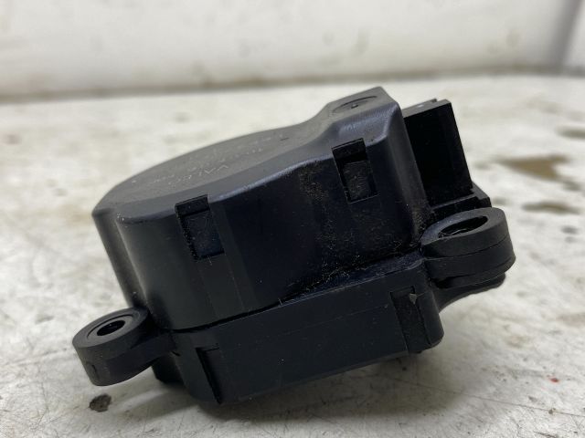 bontott RENAULT MEGANE II Fűtés Állító Motor