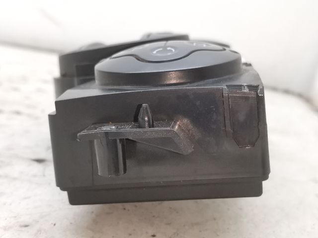 bontott RENAULT MEGANE II Fűtéskapcsoló (digit klímás)