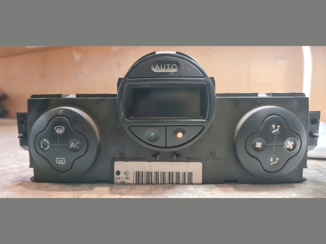 bontott RENAULT MEGANE II Fűtéskapcsoló (digit klímás)