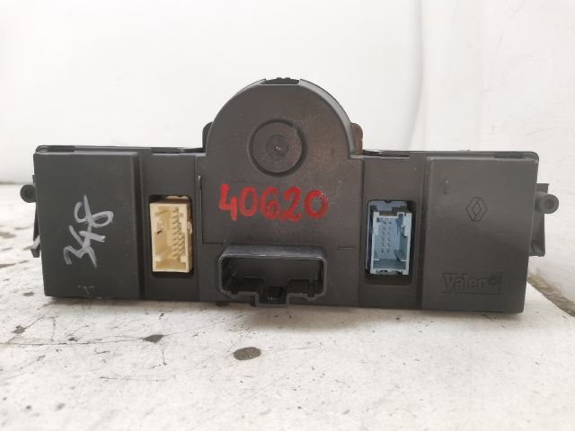 bontott RENAULT MEGANE II Fűtéskapcsoló (digit klímás)