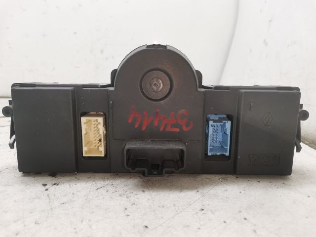 bontott RENAULT MEGANE II Fűtéskapcsoló (digit klímás)