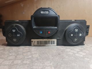 bontott RENAULT MEGANE II Fűtéskapcsoló (digit klímás)