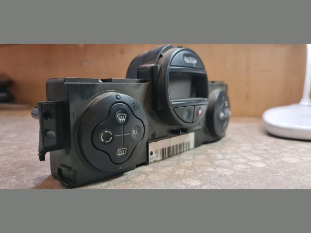 bontott RENAULT MEGANE II Fűtéskapcsoló (digit klímás)