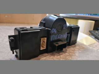 bontott RENAULT MEGANE II Fűtéskapcsoló (digit klímás)