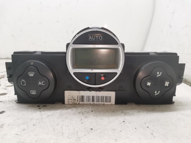 bontott RENAULT MEGANE II Fűtéskapcsoló (digit klímás)