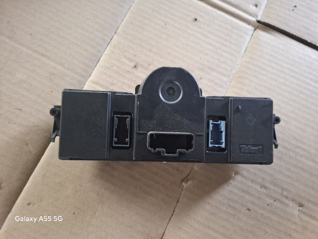 bontott RENAULT MEGANE II Fűtéskapcsoló (digit klímás)