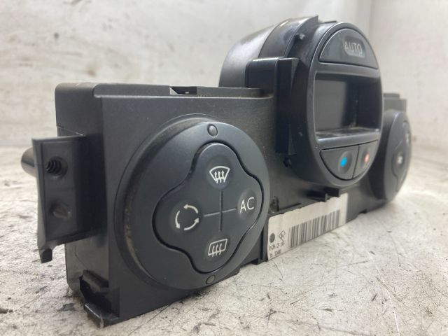 bontott RENAULT MEGANE II Fűtéskapcsoló (digit klímás)