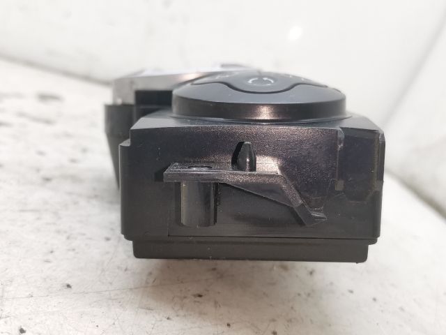 bontott RENAULT MEGANE II Fűtéskapcsoló (digit klímás)