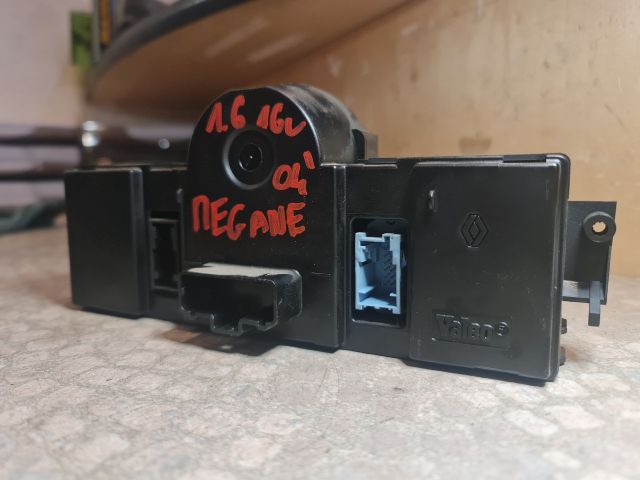 bontott RENAULT MEGANE II Fűtéskapcsoló (digit klímás)