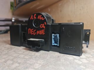 bontott RENAULT MEGANE II Fűtéskapcsoló (digit klímás)