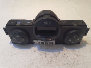 bontott RENAULT MEGANE II Fűtéskapcsoló (digit klímás)