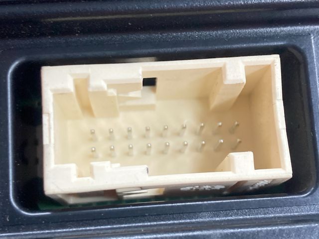 bontott RENAULT MEGANE II Fűtéskapcsoló (digit klímás)