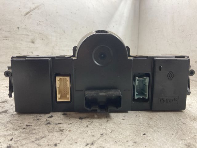 bontott RENAULT MEGANE II Fűtéskapcsoló (digit klímás)