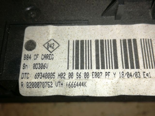 bontott RENAULT MEGANE II Fűtéskapcsoló (digit klímás)