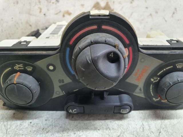 bontott RENAULT MEGANE II Fűtéskapcsoló (manuális klímás)